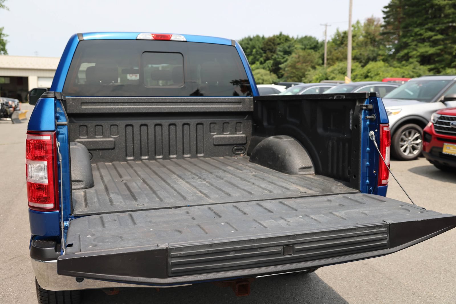 Certified 2018 Ford F150 XLT w/ Equipment Group 302A Luxury AWD/4WD image 13