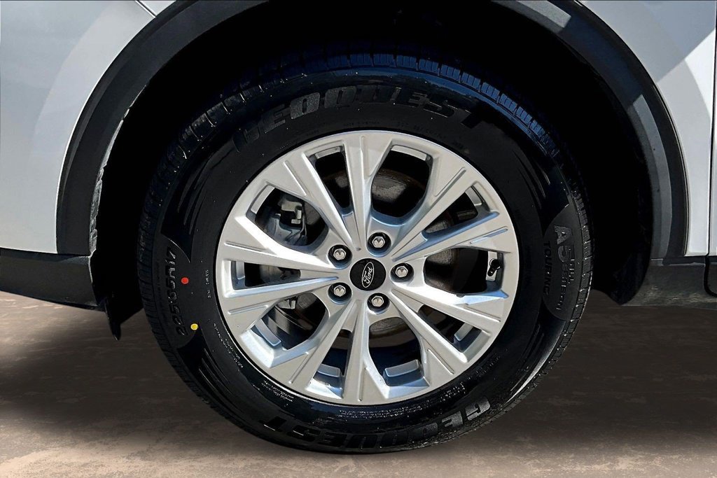 Certified 2025 Ford Escape Active AWD/4WD image 35