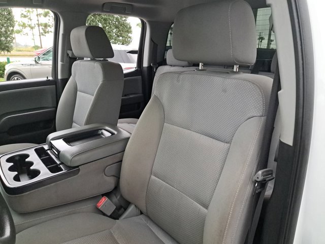 Used 2018 Chevrolet Silverado 1500 Custom w/ Custom Value Package image 18