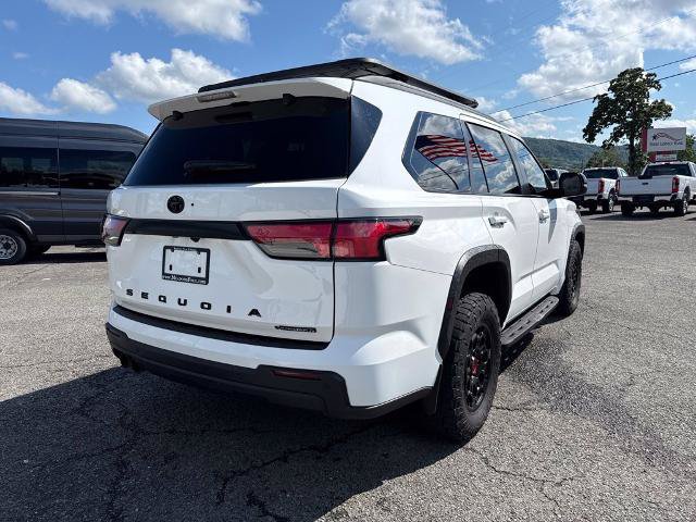 Used 2025 Toyota Sequoia TRD Pro AWD/4WD image 4