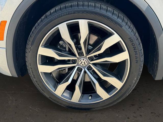 Used 2021 Volkswagen Tiguan SEL Premium R-Line AWD/4WD image 26