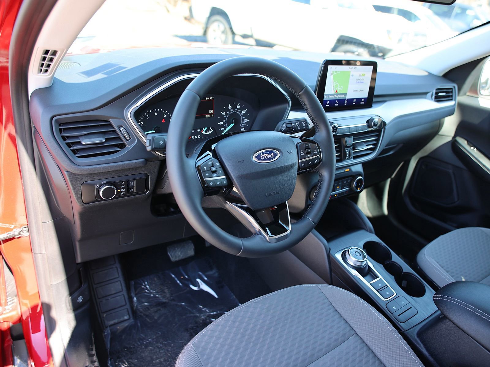 Certified 2022 Ford Escape SE w/ Cold Weather Package image 16