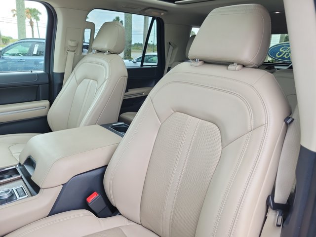 Certified 2022 Ford Expedition Limited AWD/4WD image 18
