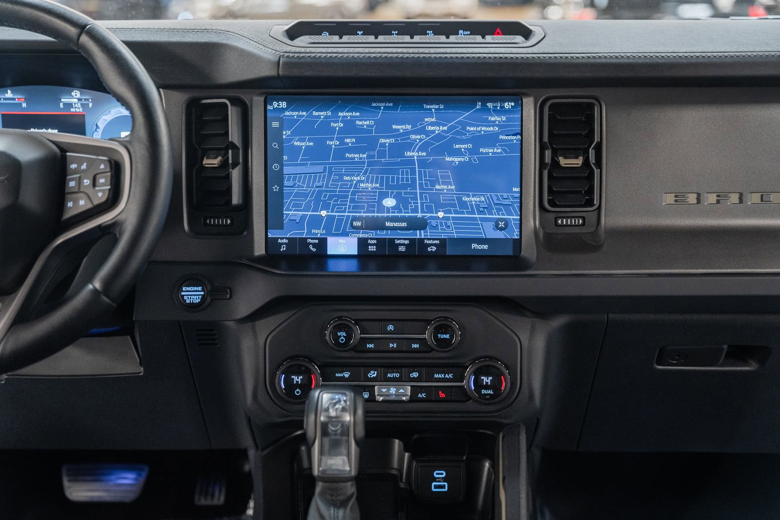 Certified 2025 Ford Bronco Badlands image 27