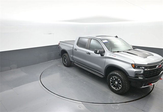 Used 2023 Chevrolet Silverado 1500 ZR2 image 15