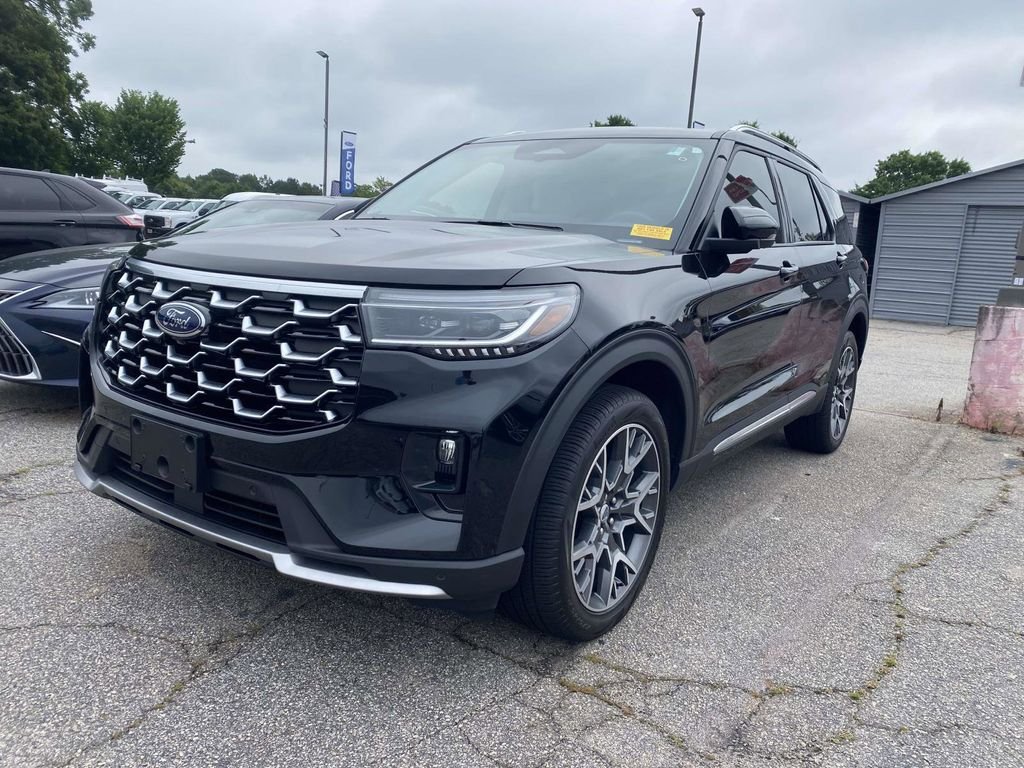 Certified 2025 Ford Explorer Platinum w/ Ultimate Package AWD/4WD image 3