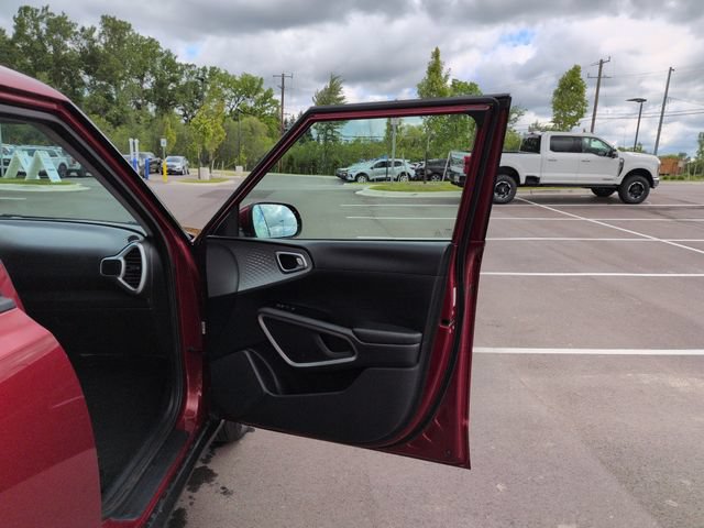 Used 2022 Kia Soul LX FWD image 14