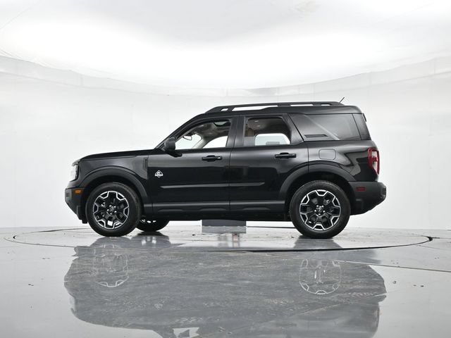 Certified 2025 Ford Bronco Sport Outer Banks w/ Outer Banks Tech Package+ AWD/4WD image 37