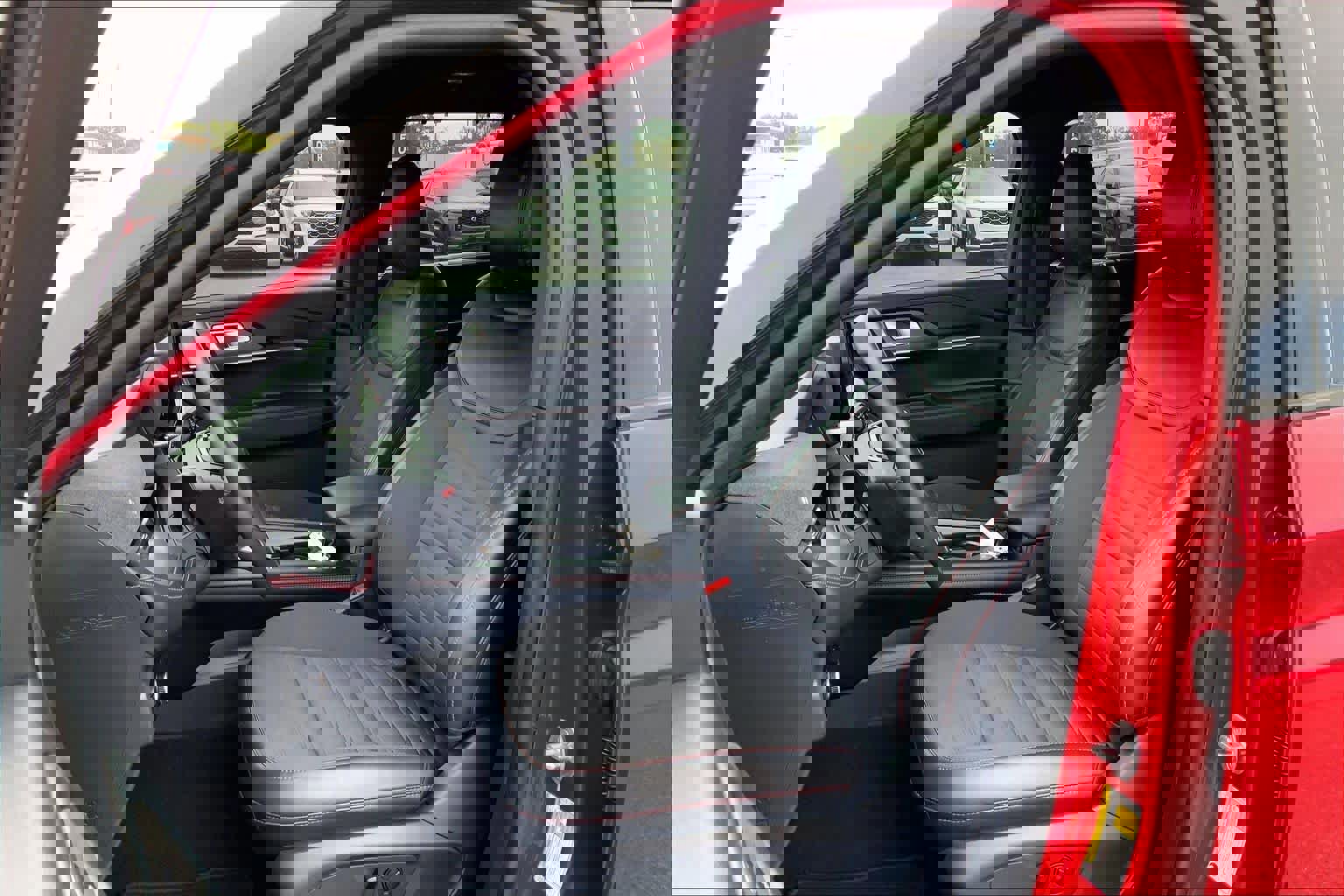 Certified 2025 Ford Explorer ST-Line w/ Premium Package image 10