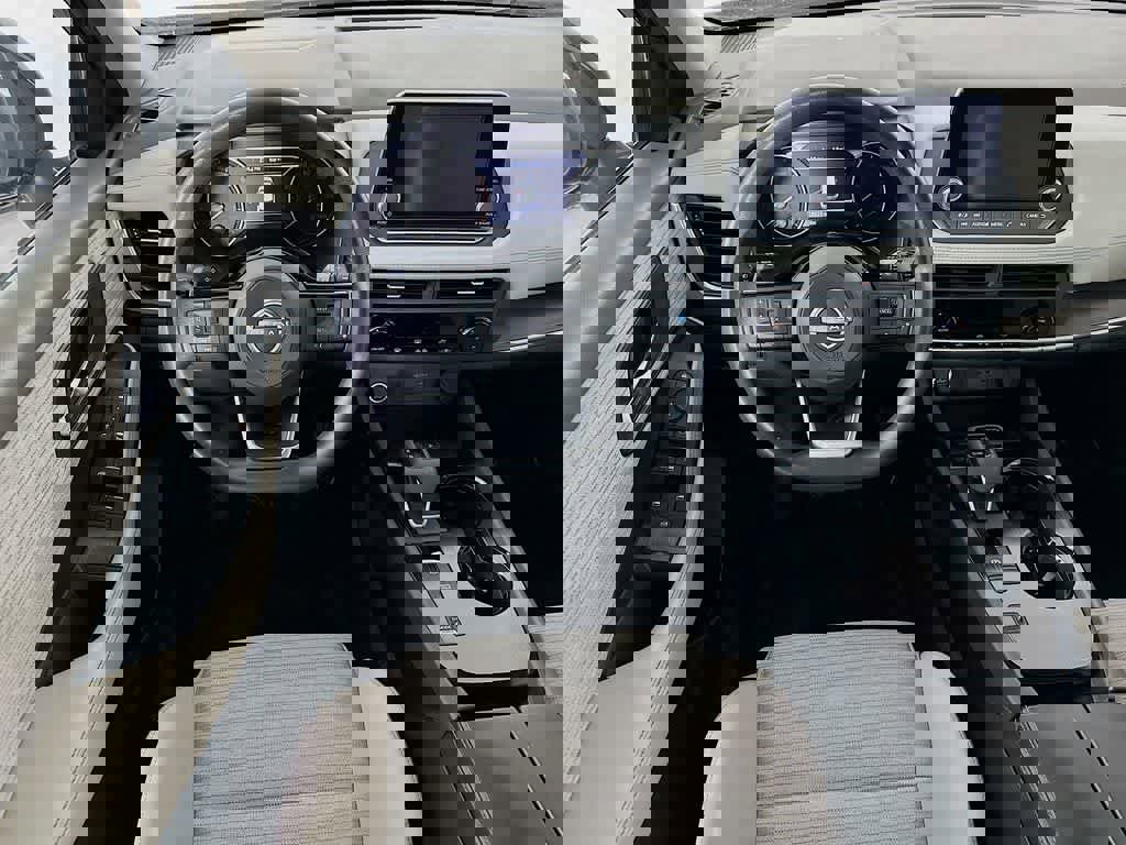 Used 2023 Nissan Rogue SV image 10