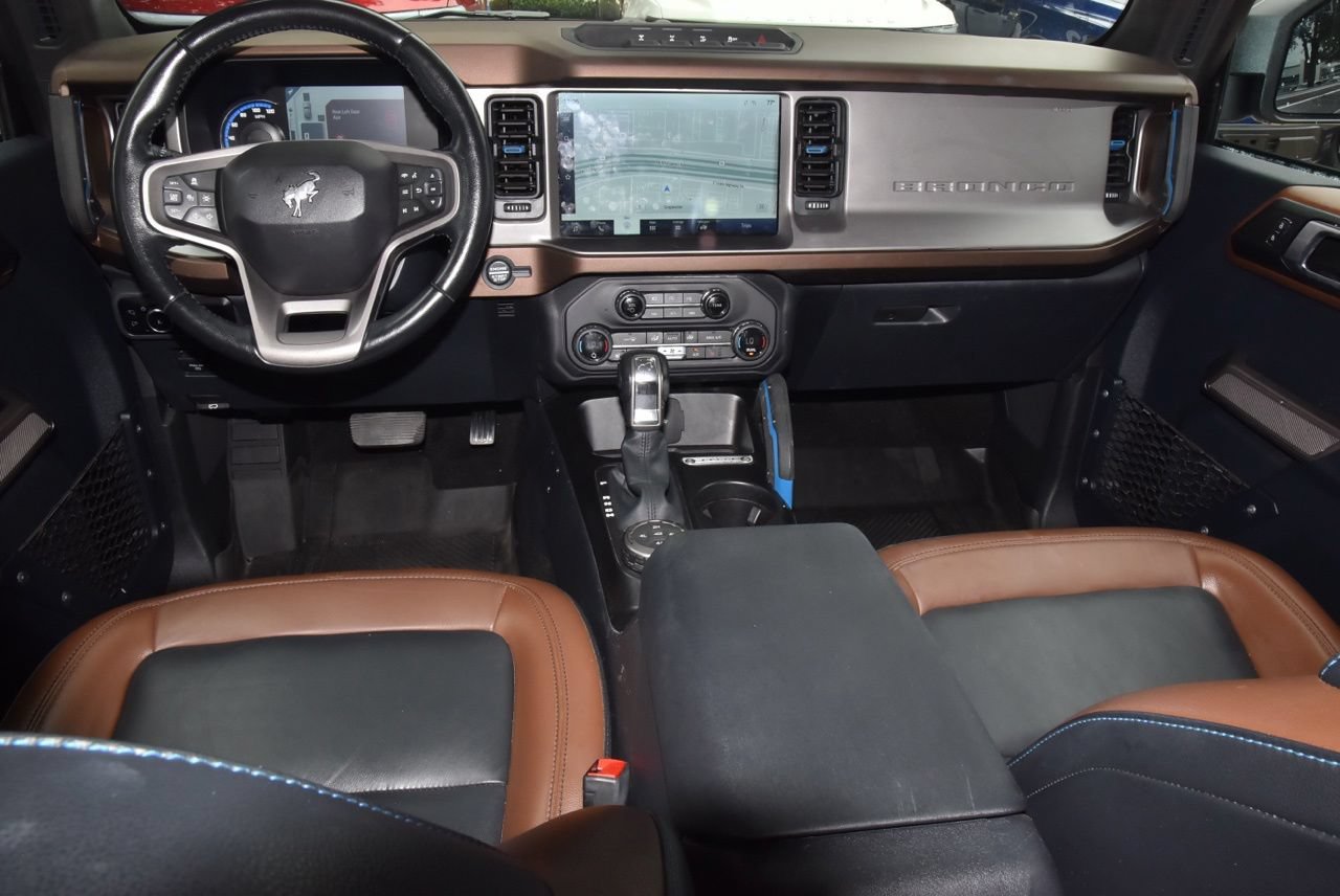 Certified 2023 Ford Bronco Outer Banks w/ Sasquatch Package AWD/4WD image 16