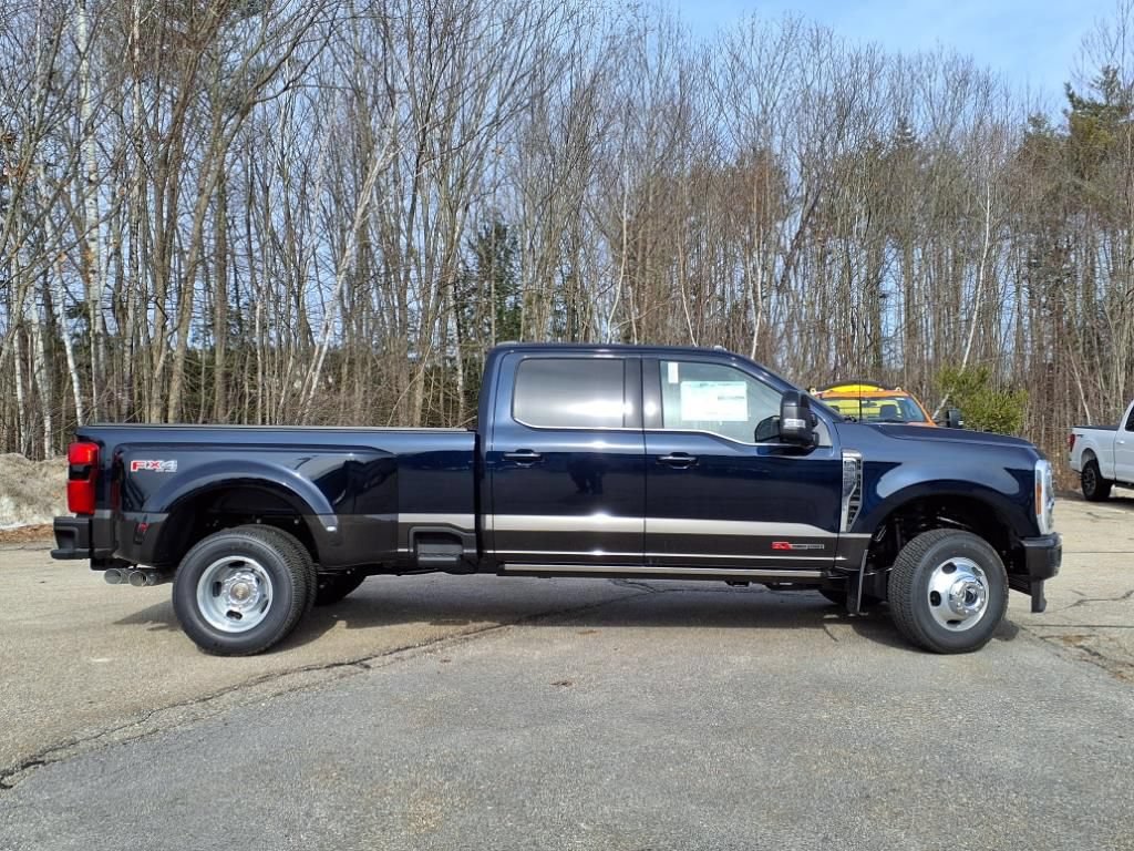 Certified 2025 Ford F350 King Ranch AWD/4WD image 3