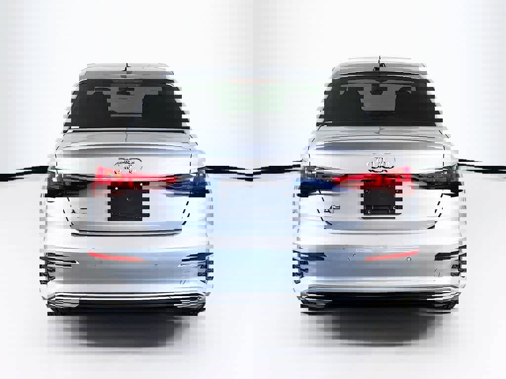 Used 2024 Audi A3 2.0T Premium image 4