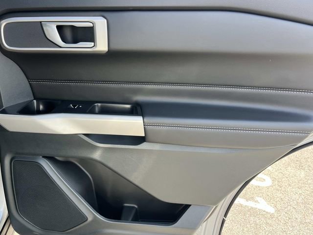 Certified 2024 Ford Explorer XLT image 23