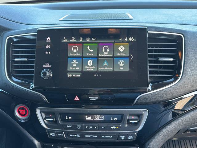 Used 2022 Honda Pilot Touring image 18