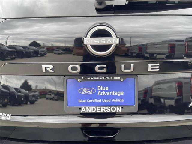 Used 2024 Nissan Rogue S AWD/4WD image 35
