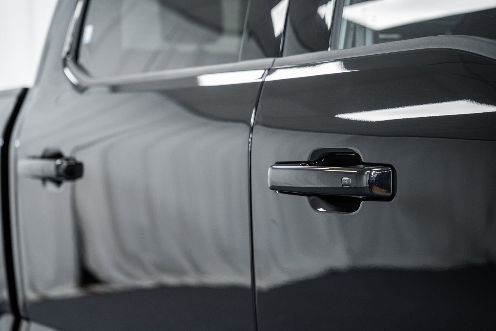 Certified 2025 Ford F150 Lariat w/ Equipment Group 502A High image 15