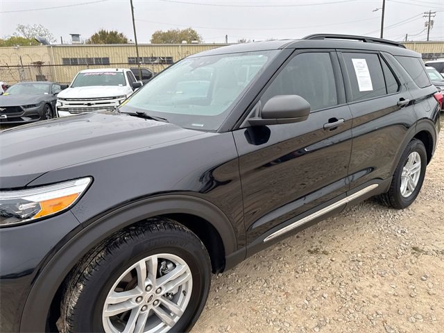 Certified 2024 Ford Explorer XLT w/ Equipment Group 202A image 13