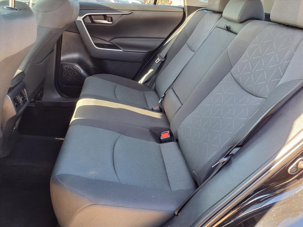 Used 2024 Toyota RAV4 XLE image 25