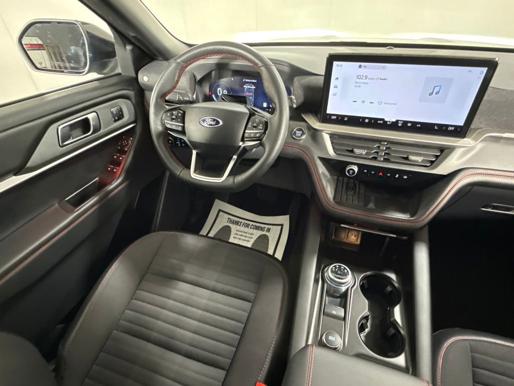 Certified 2025 Ford Explorer ST-Line w/ Premium Package AWD/4WD image 22