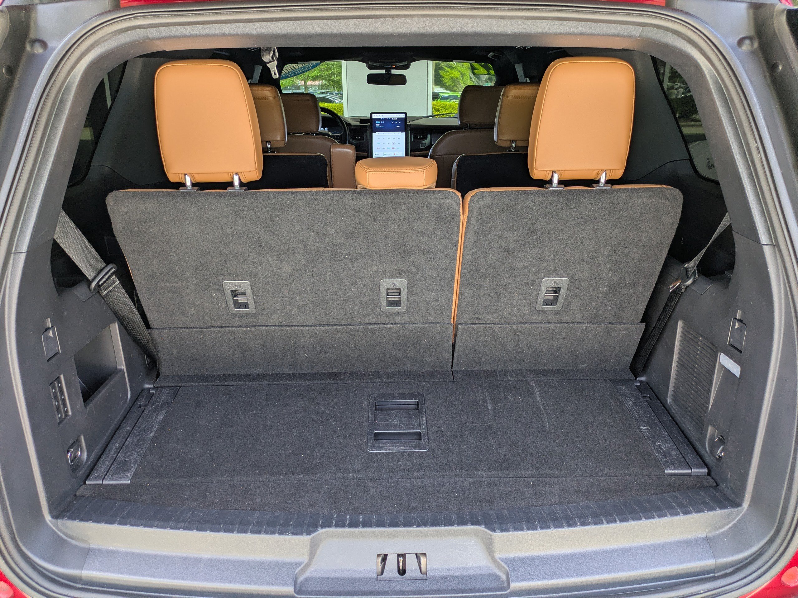 Certified 2022 Ford Expedition Platinum RWD image 14