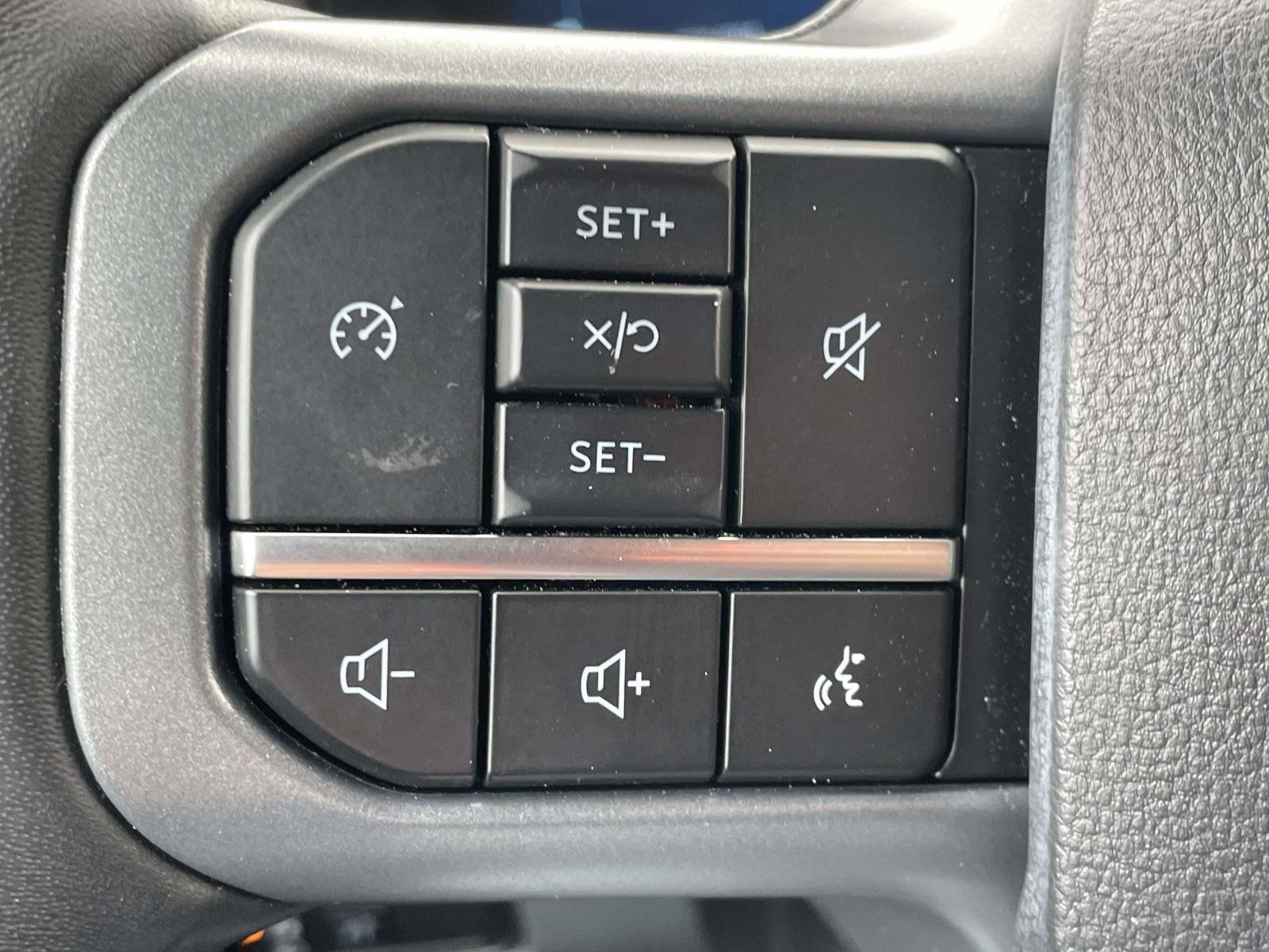 Certified 2024 Ford F250 Lariat image 26