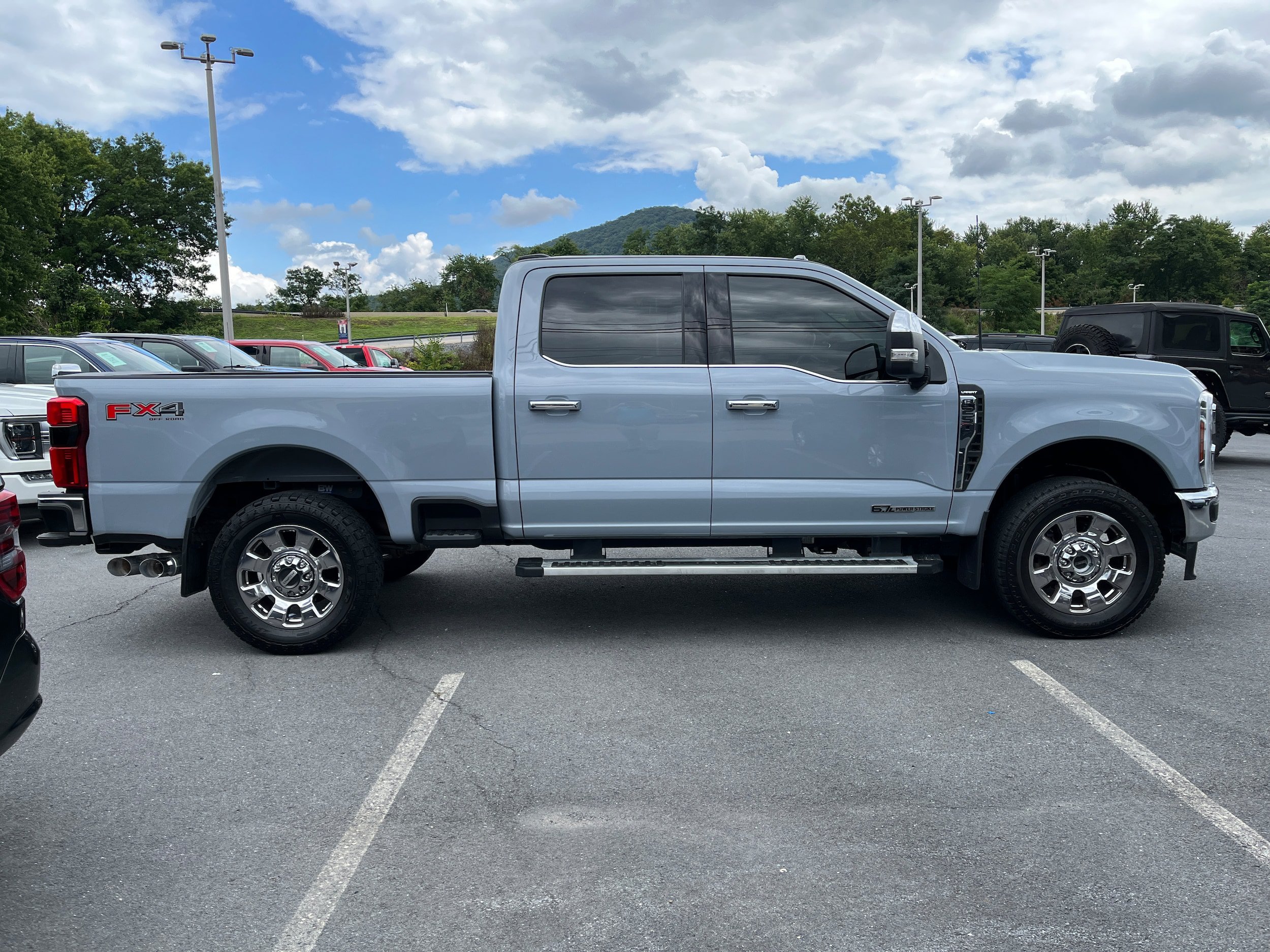 Certified 2025 Ford F250 Lariat w/ Chrome Package AWD/4WD image 6