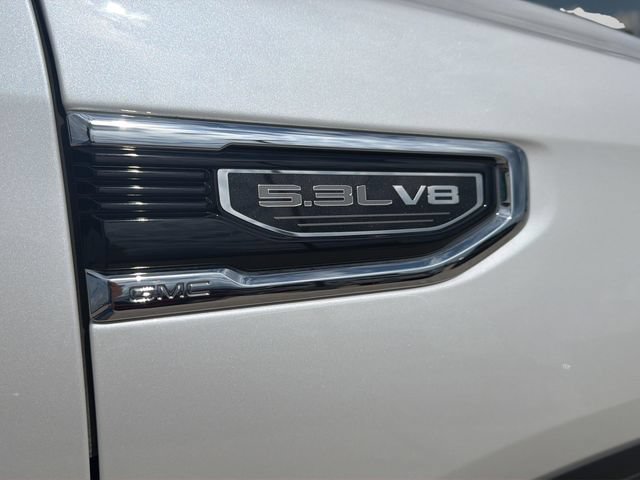 Used 2024 GMC Sierra 1500 SLT w/ SLT Premium Plus Package AWD/4WD image 10