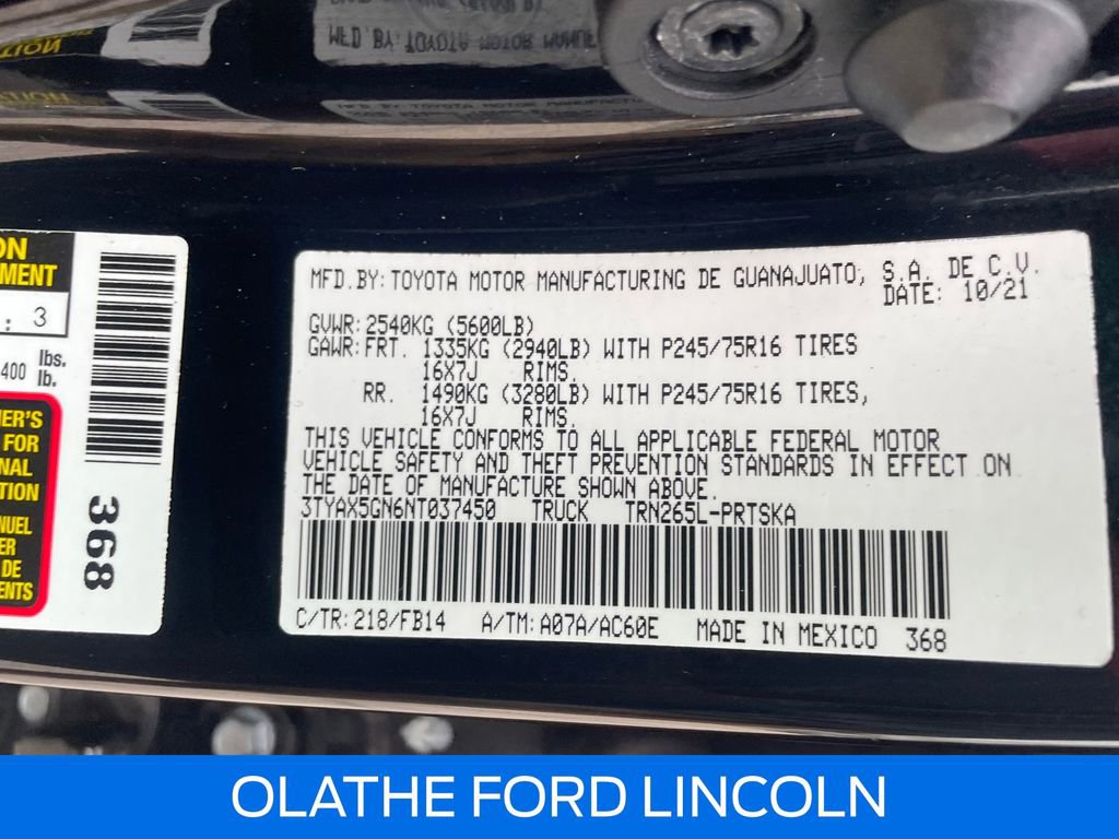 Used 2022 Toyota Tacoma SR image 30