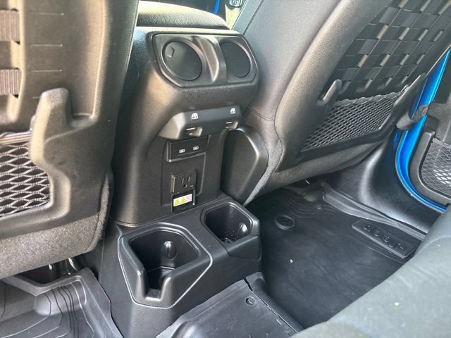 Used 2022 Jeep Wrangler Unlimited Rubicon AWD/4WD image 33