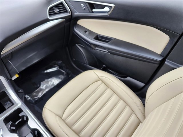 Certified 2022 Ford Edge SEL w/ Convenience Package image 15