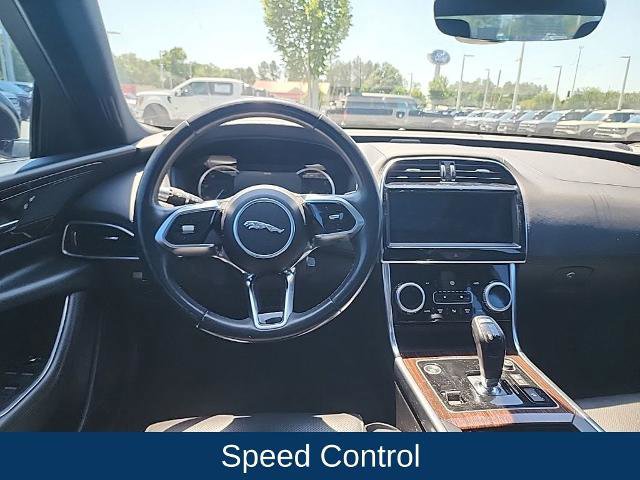 Used 2020 Jaguar XE S AWD/4WD image 14