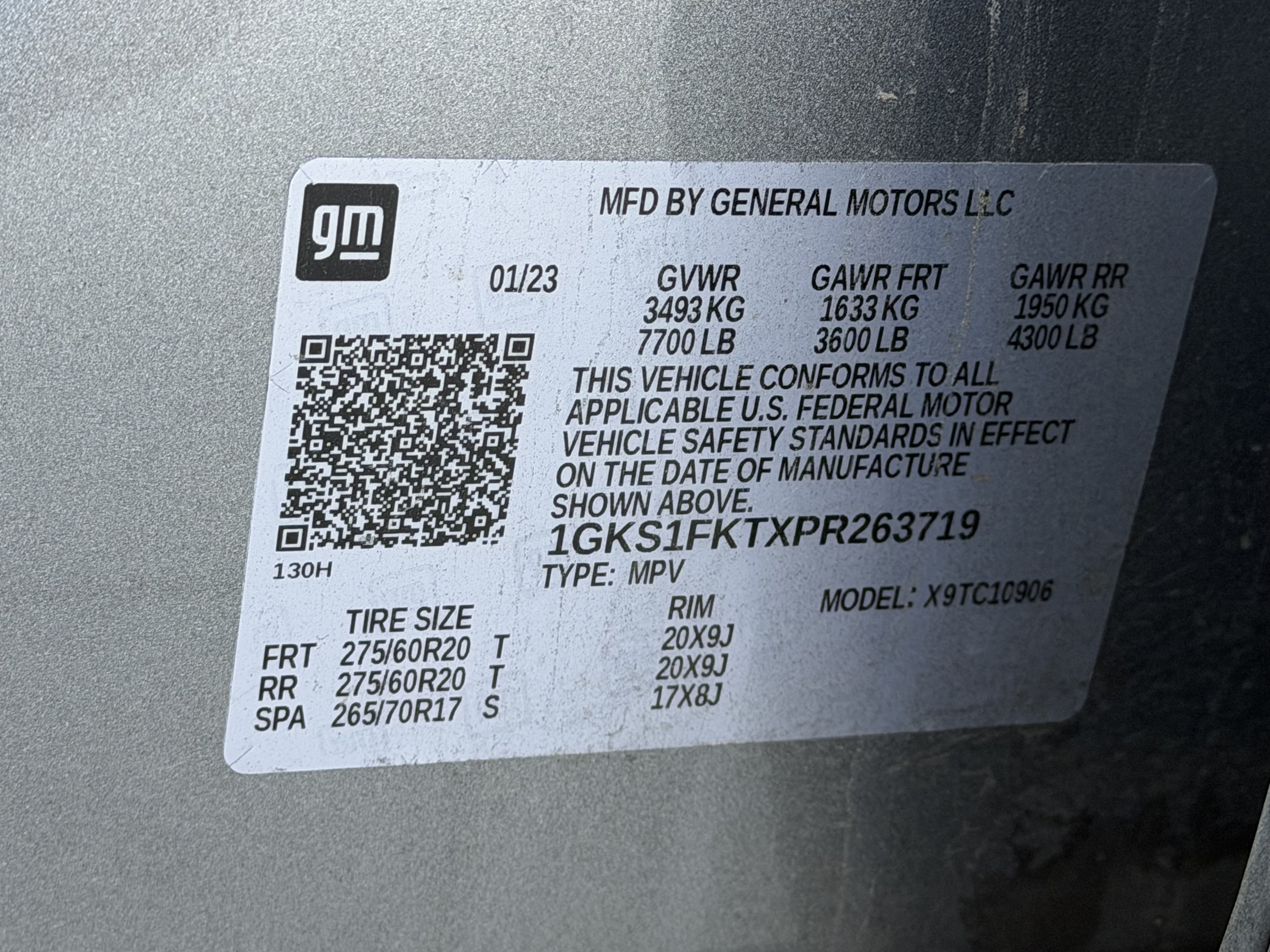 Used 2023 GMC Yukon XL SLE w/ Max Trailering Package RWD image 12