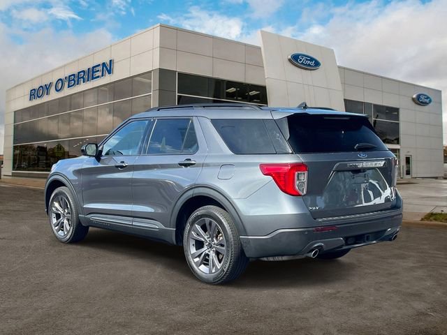 Certified 2023 Ford Explorer XLT w/ Equipment Group 202A AWD/4WD image 3