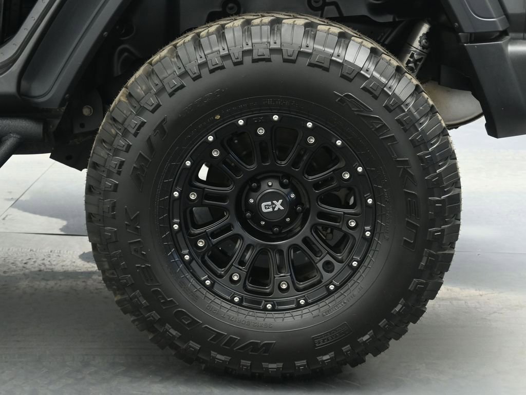 Used 2018 Jeep Wrangler Unlimited Sport image 18