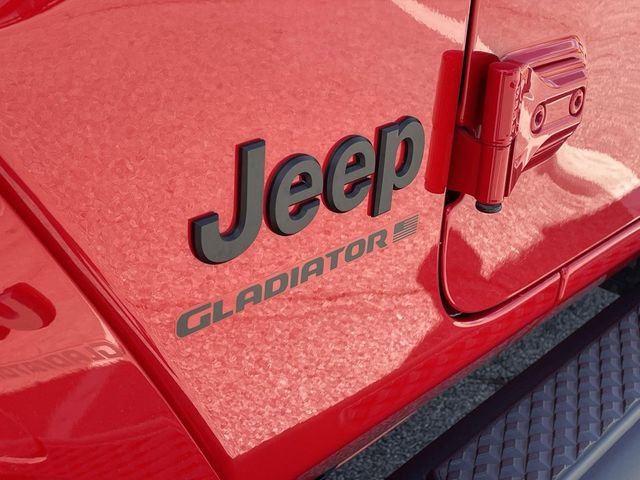 Used 2024 Jeep Gladiator Sport w/ Premium Package image 9