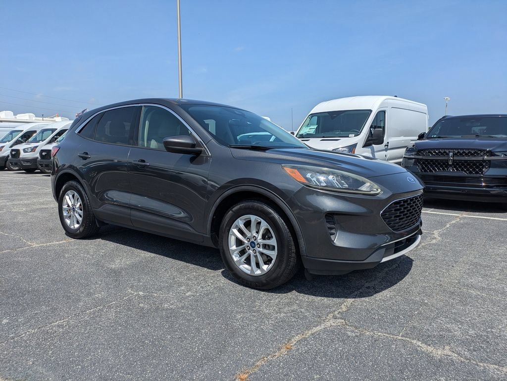 Certified 2020 Ford Escape SE