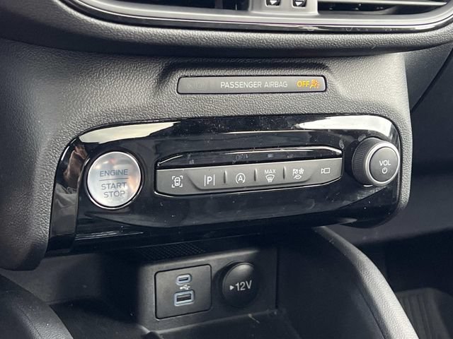 Certified 2023 Ford Escape ST-Line Elite w/ Premium Technology Package AWD/4WD image 25