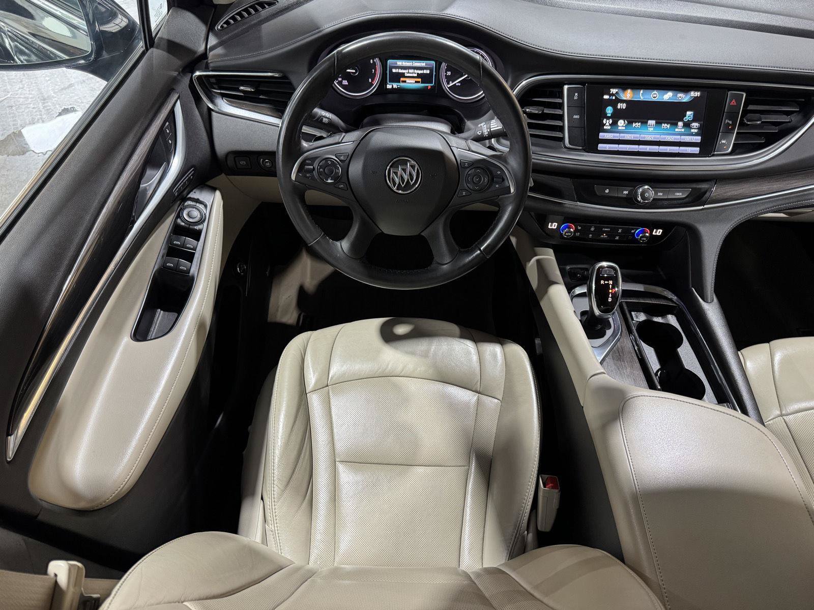Used 2018 Buick Enclave Premium w/ LPO, Hit The Road Package AWD/4WD image 21