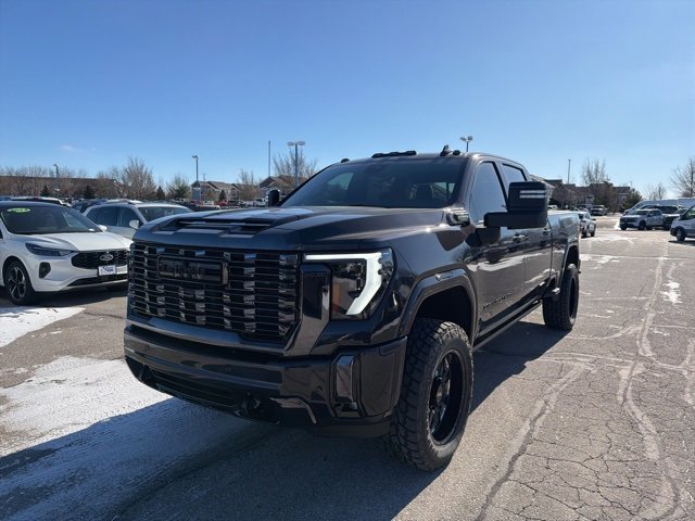 Used 2024 GMC Sierra 2500 Denali Ultimate image 8