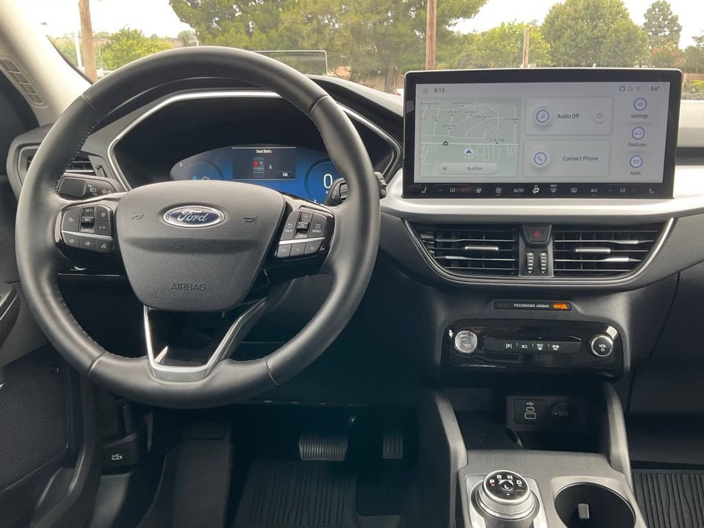 Certified 2024 Ford Escape SE w/ PHEV Premium Package FWD image 31