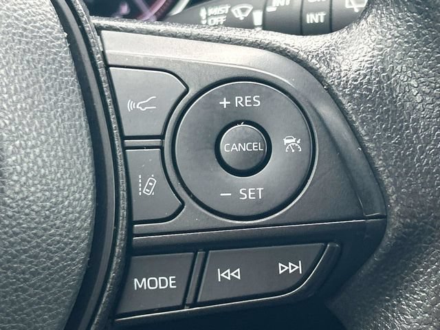 Used 2024 Toyota RAV4 XLE AWD/4WD image 34