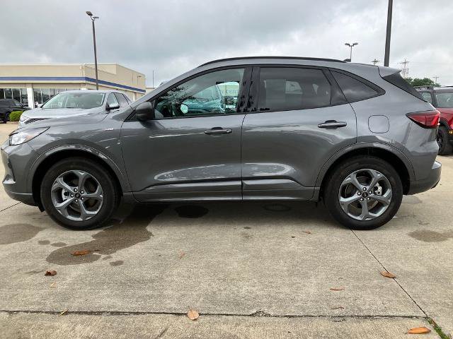 Certified 2024 Ford Escape ST-Line w/ Tech Pack #1 AWD/4WD image 2