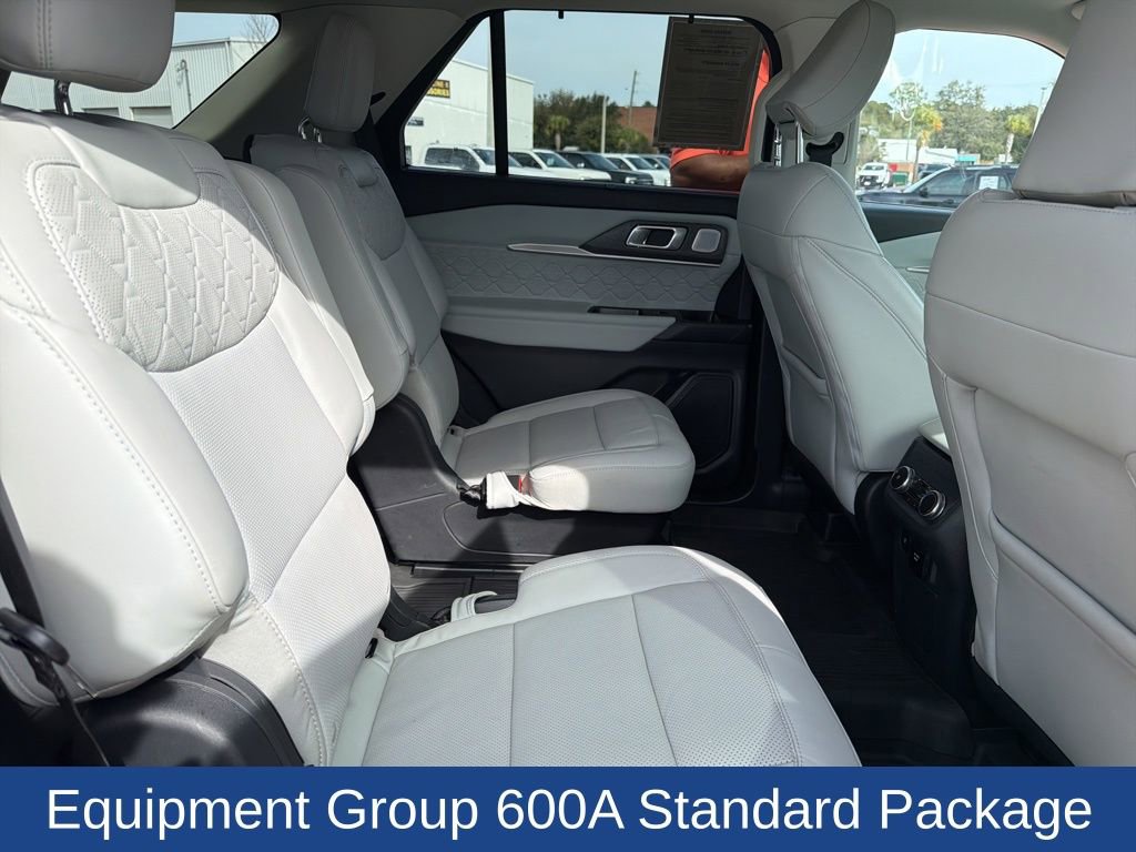 Certified 2025 Ford Explorer Platinum w/ Ultimate Package image 27