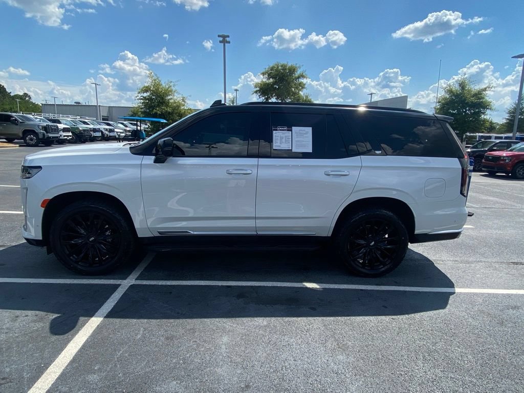 Used 2023 Cadillac Escalade Premium Luxury w/ Performance Package AWD/4WD image 4