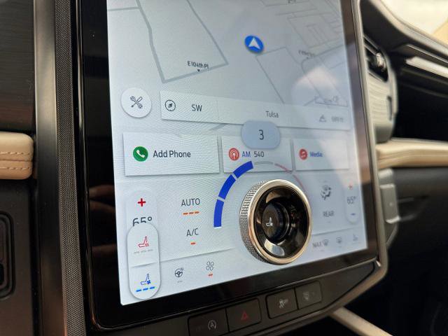 Certified 2023 Ford Expedition Platinum image 29