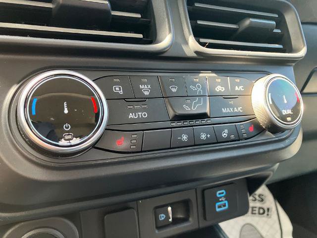 Certified 2024 Ford Maverick Tremor w/ Tremor Off-Road Package AWD/4WD image 35