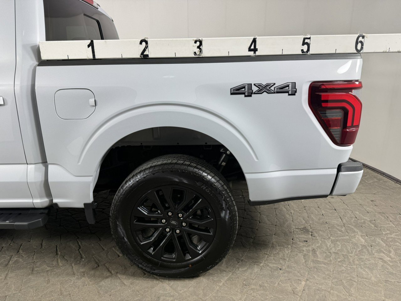 Certified 2025 Ford F150 Lariat AWD/4WD image 5