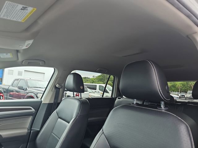 Used 2022 Volkswagen Atlas SE w/ Black Wheel Package FWD image 18