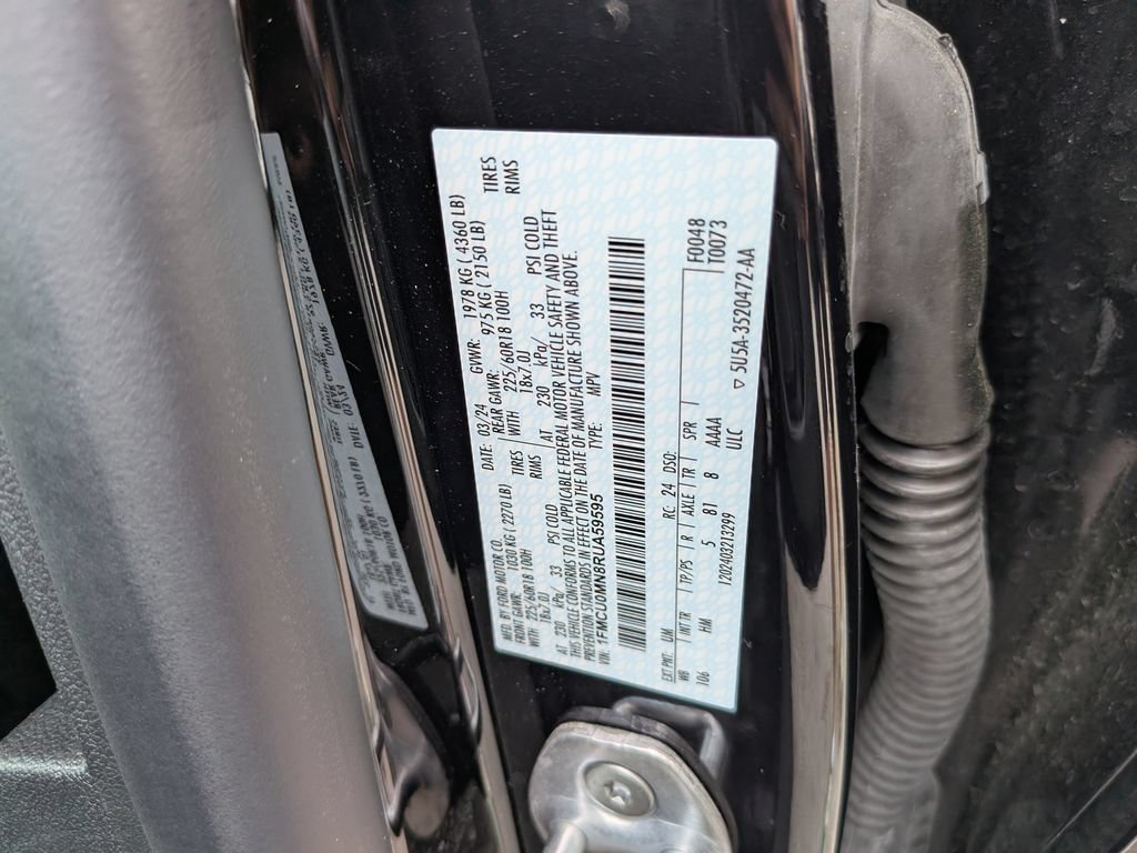 Certified 2024 Ford Escape ST-Line w/ Tech Pack #1 FWD image 33